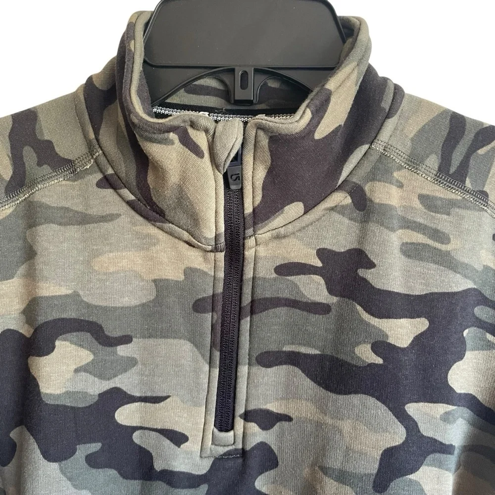 GAP Kids Camouflage Jacket - Green and Gray Size 8-9 or‎ Medium